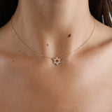 Collier en diamant avec étoile de David (grand modèle)
